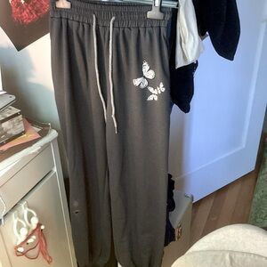 ROMWE Gray Butterfly Sweatpants